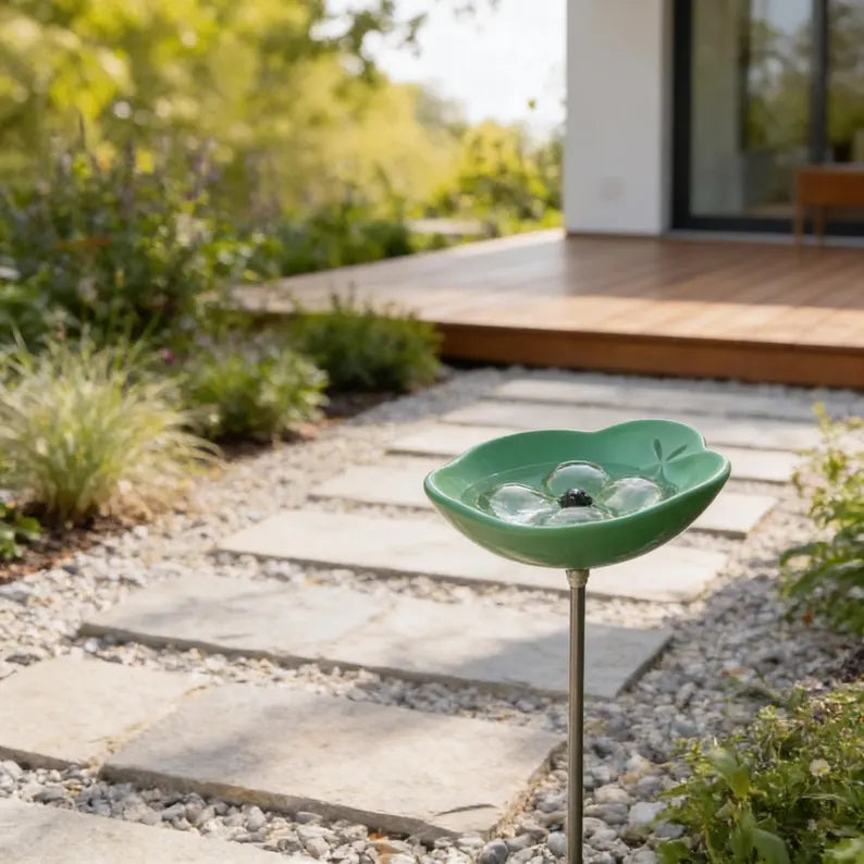 Bienentränke Gartenstecker